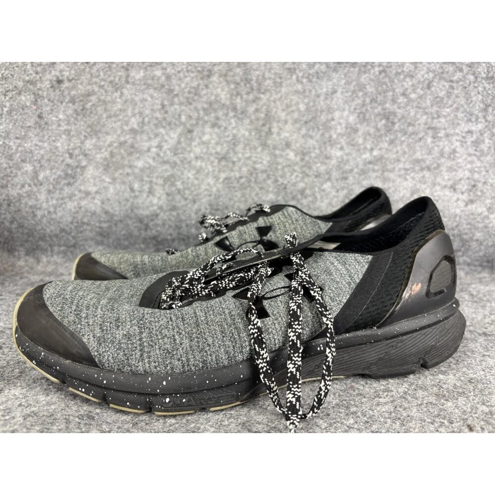 Under Armour Charged Running Shoes Womens Size 8.5 Gray Black‎ Athletic Trainers